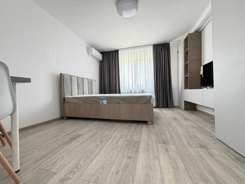 Titan, garsoniera, posibilitate rate,