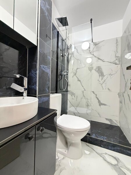 Titan, garsoniera, posibilitate rate,