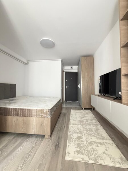 Titan, garsoniera, posibilitate rate,